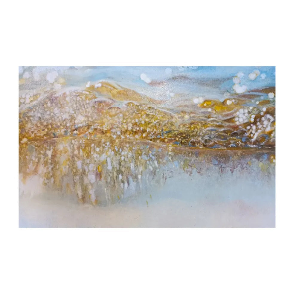 “Blue_Shadows,Golden_Droplets”